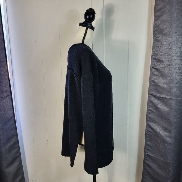 ASTR THE LABEL Black Knit Lace Up Tunic Style Sweater Size Medium - Picture 3 of 4